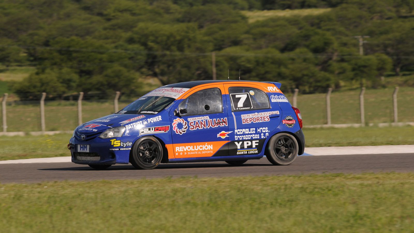 Los deseos de Facundo Leanez