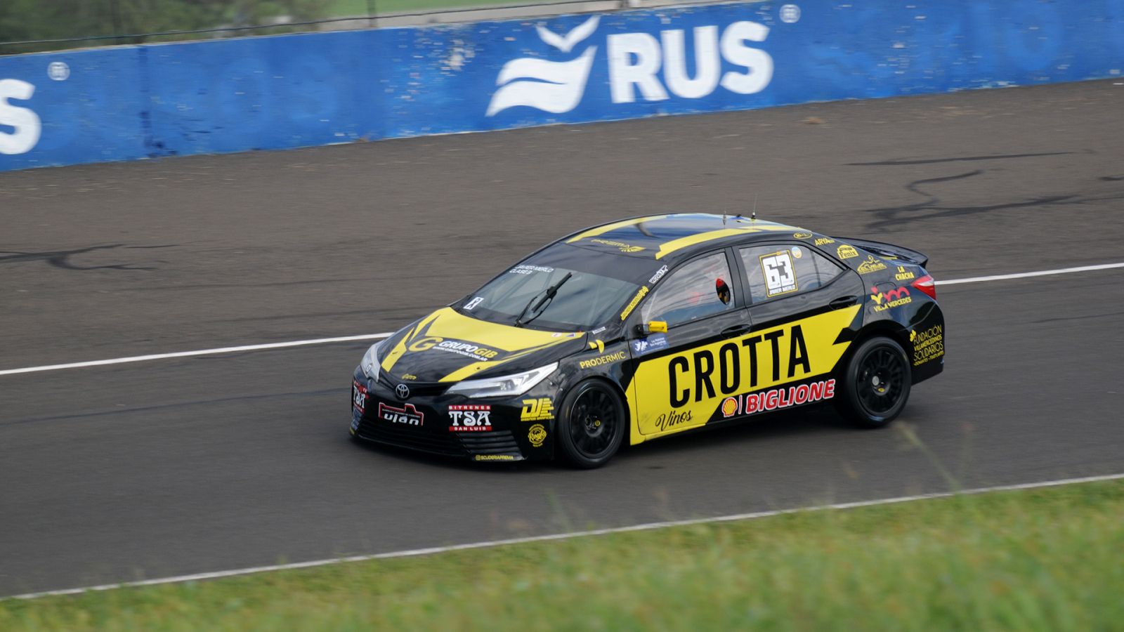 Javier Merlo gana la primera serie