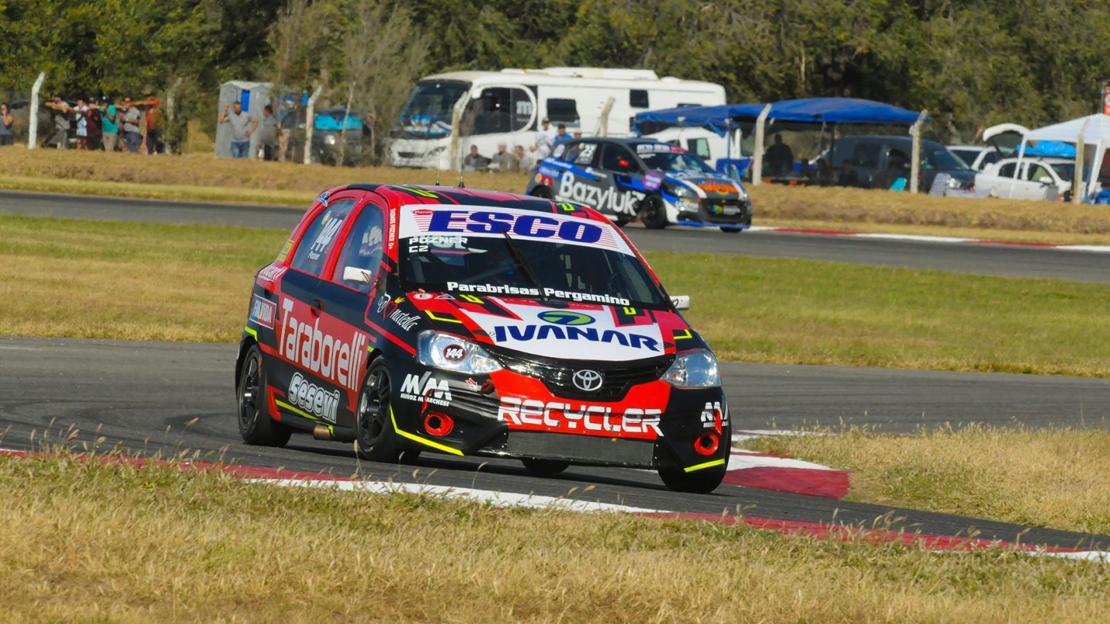 Thomas Pozner gana su primera serie