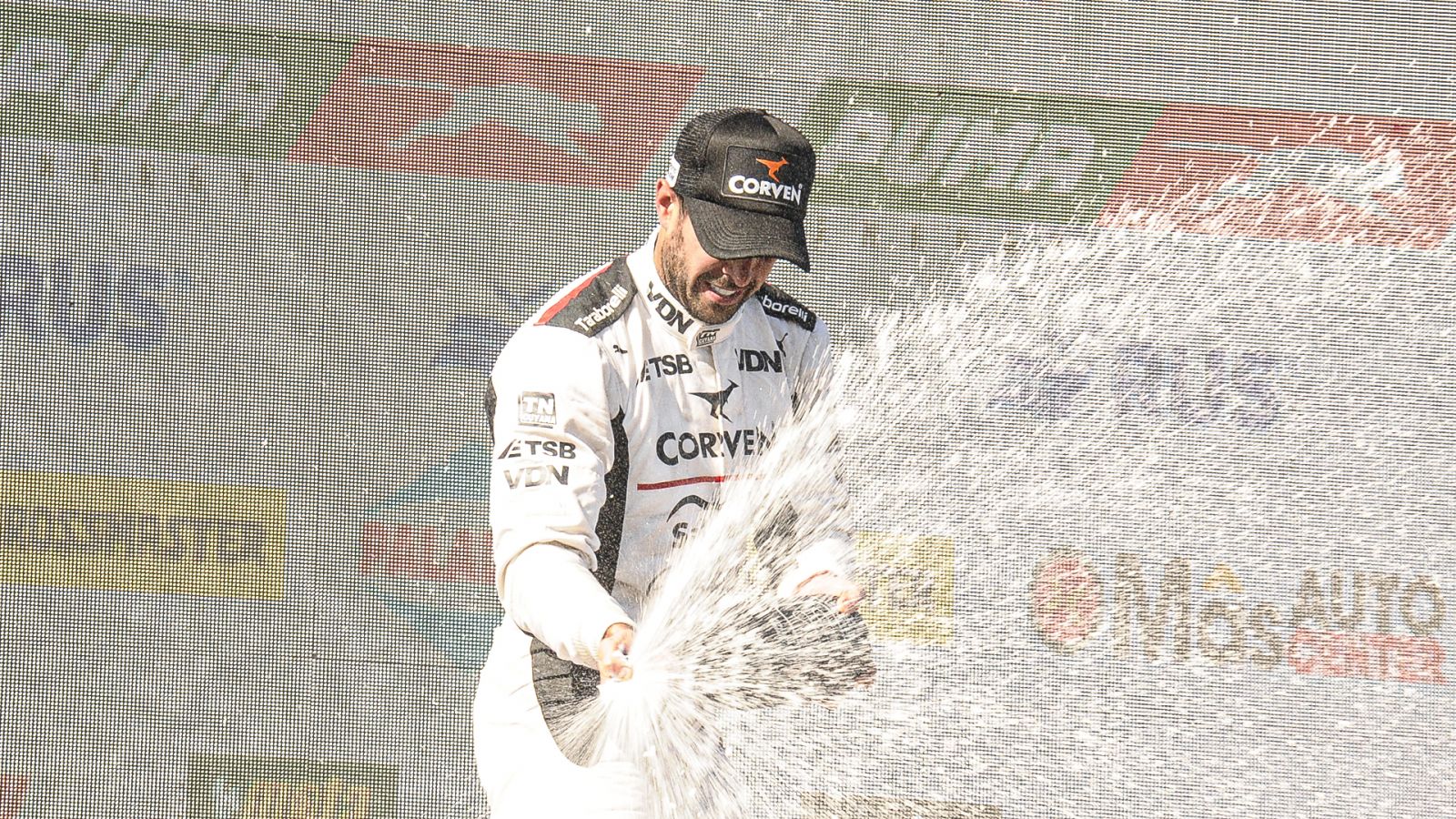 El líder de las seis victorias