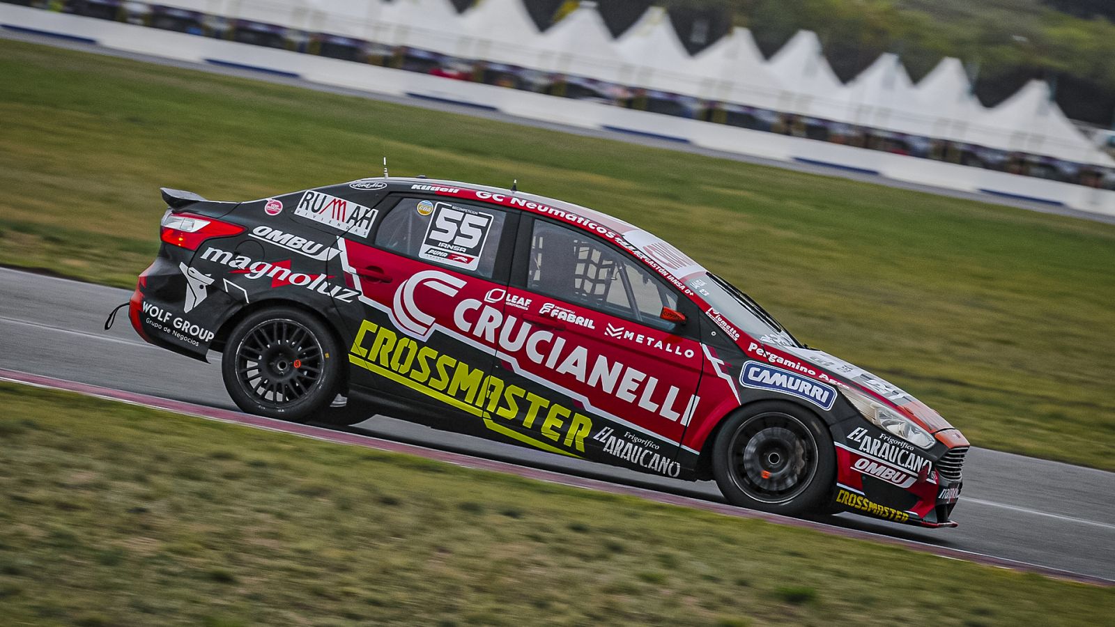 Gastón Iansa domina en la apertura pampeana