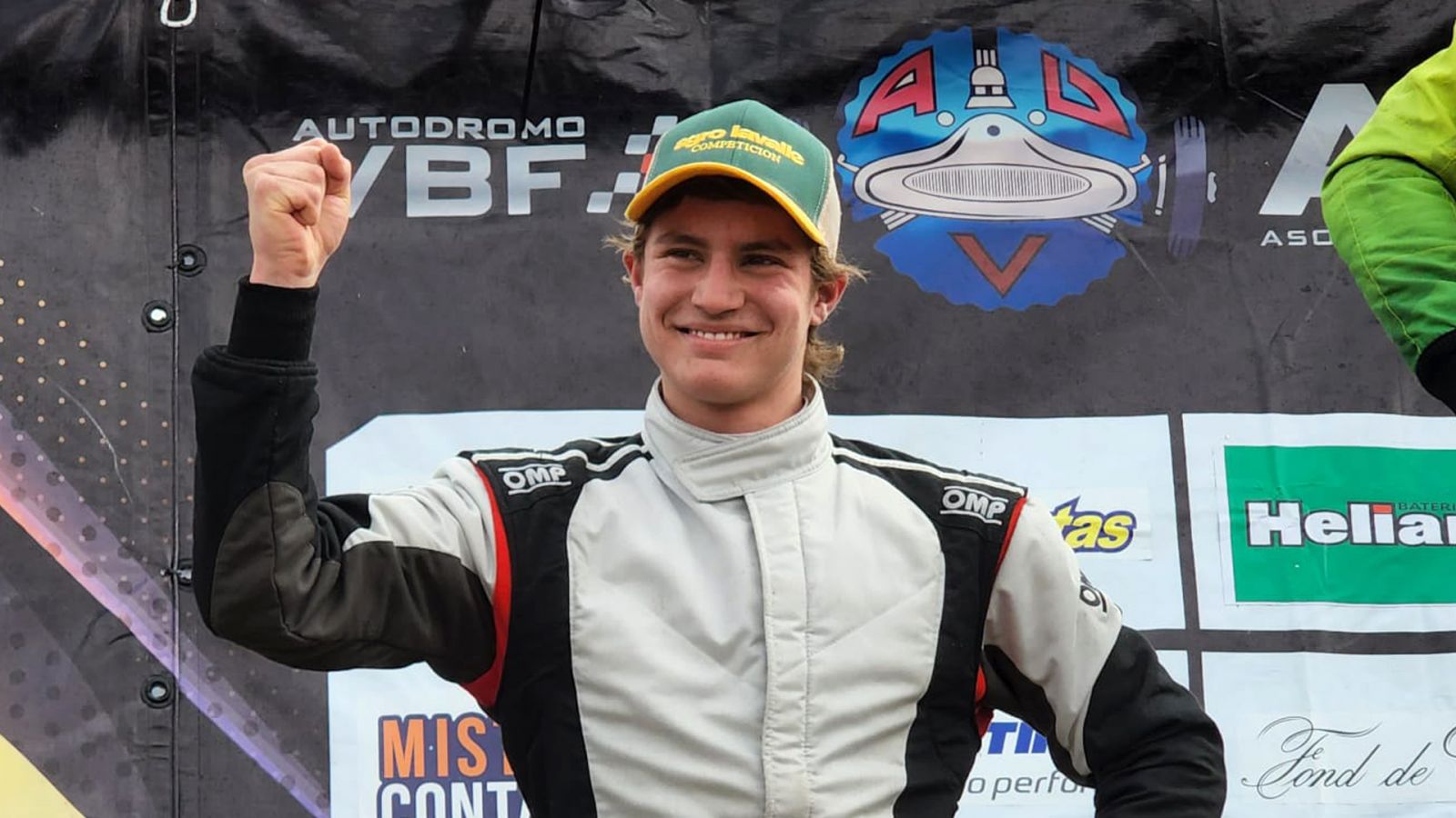 Joaquin Cafaro comienza su adaptación