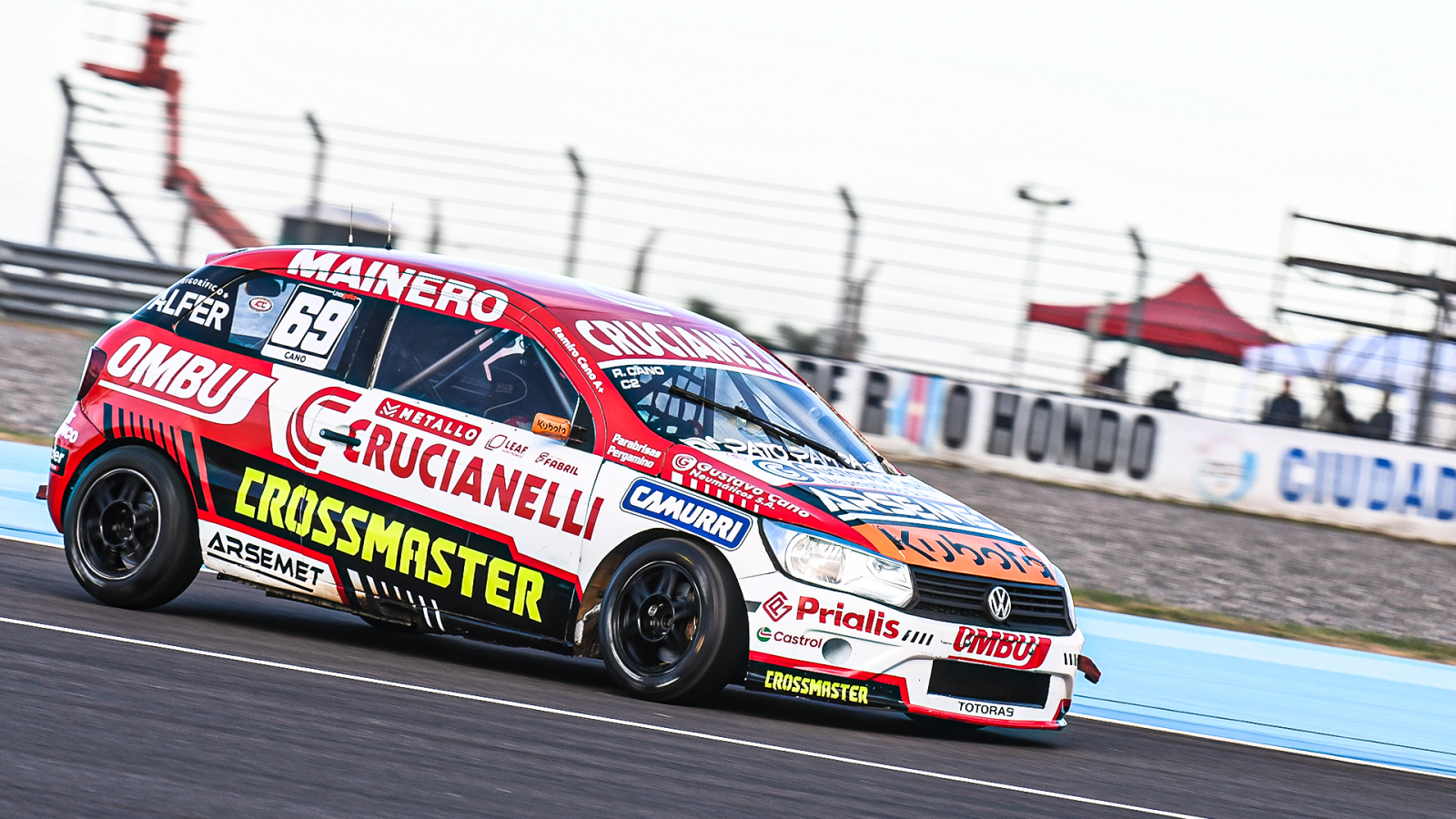 Ramiro Cano domina la primera tanda de entrenamientos