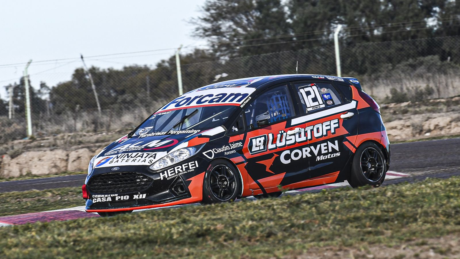 Nicolás Posco dominó la primera clasificatoria
