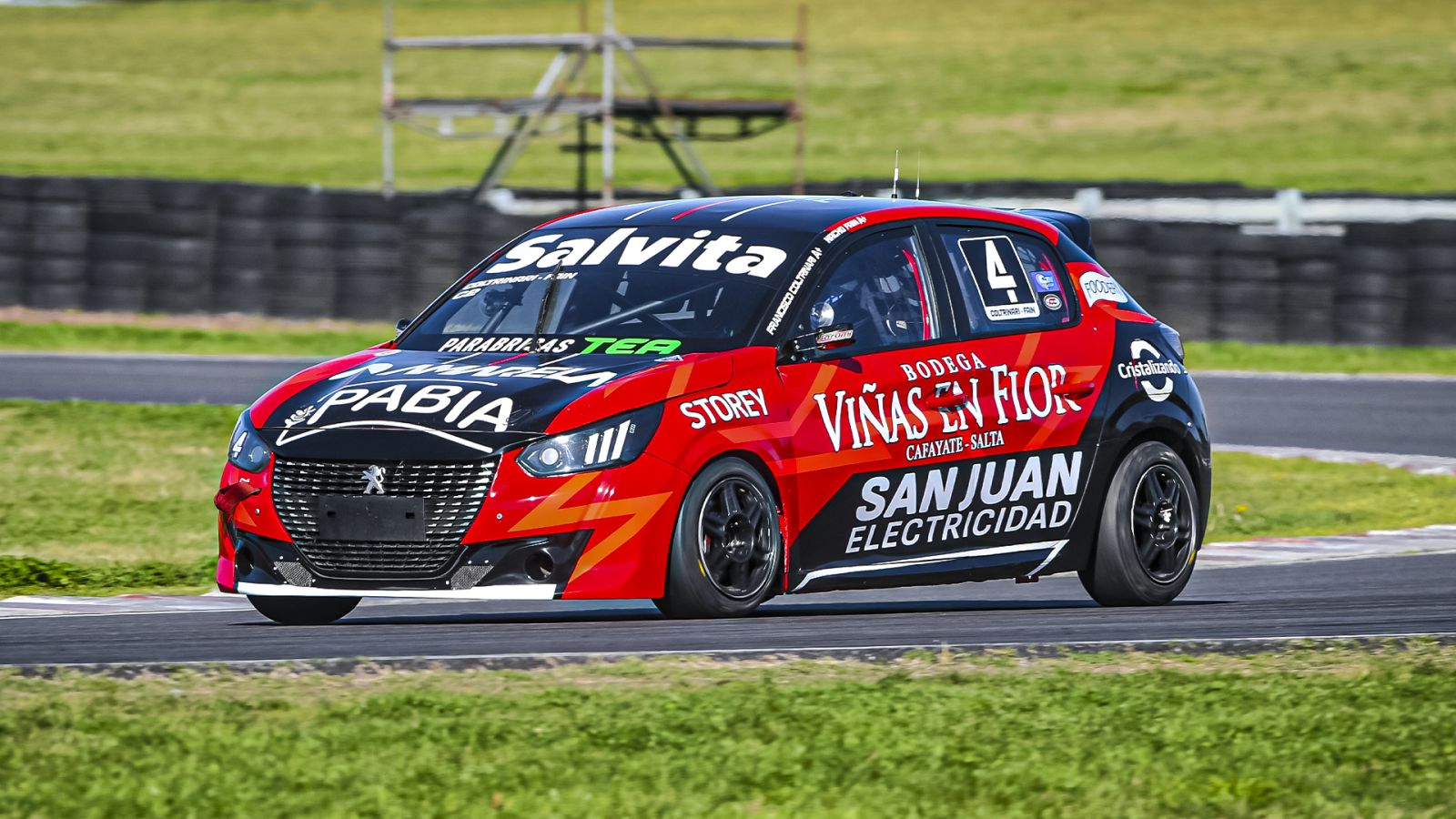 Francisco Coltrinari mantiene el liderazgo en Clase 2