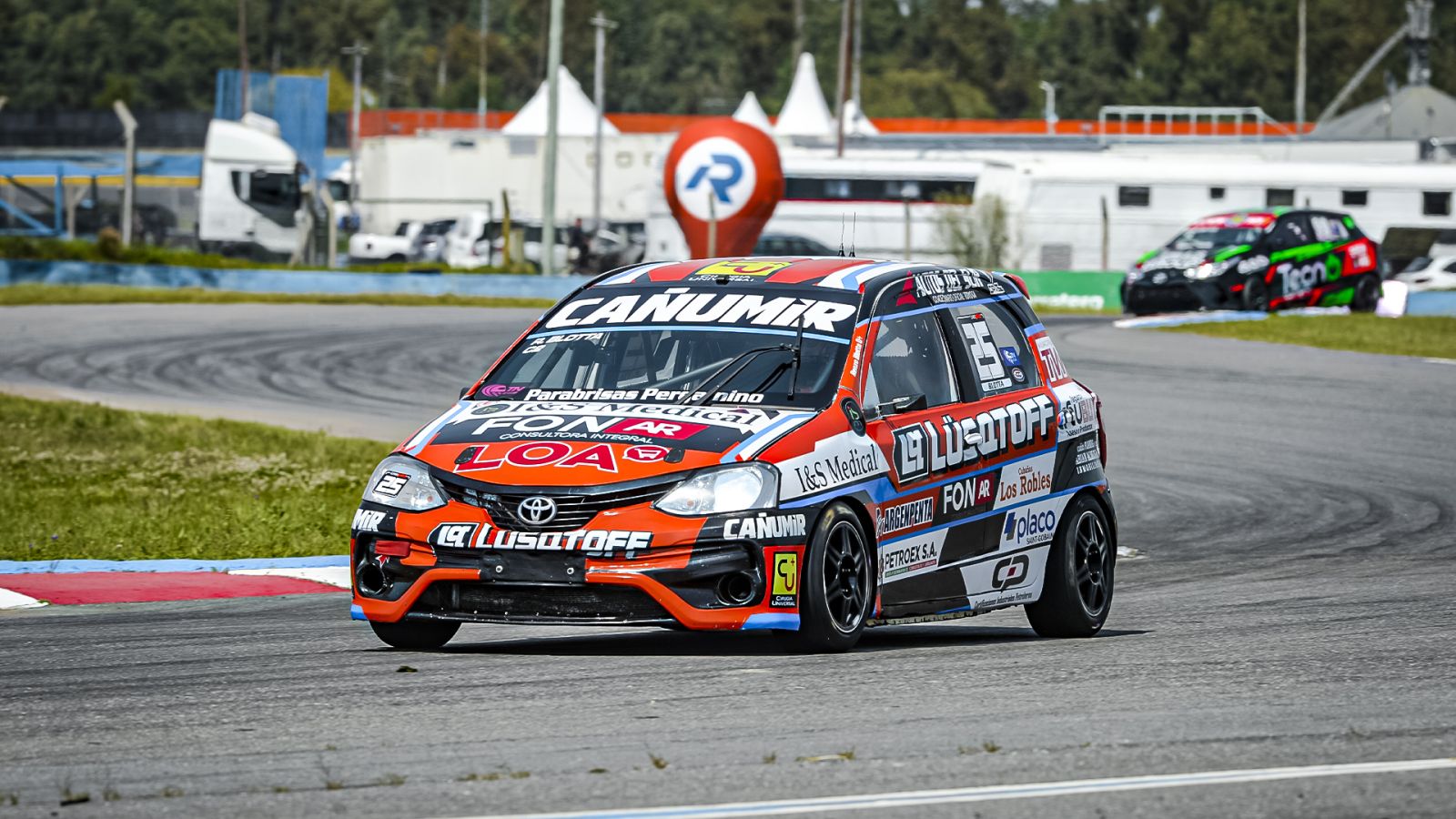 Renzo Blotta, a una vuelta veloz