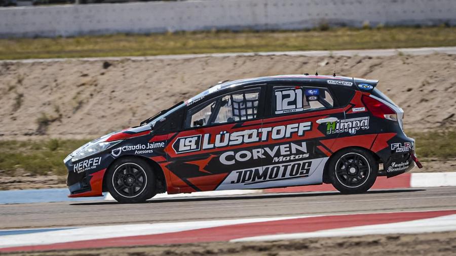 Nicolás Posco aparece en la pole position