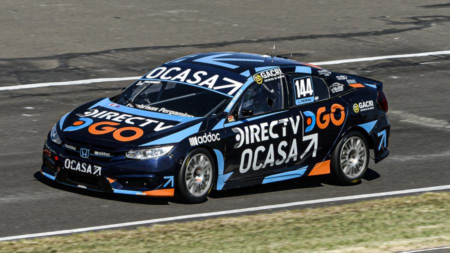 Leonel Pernia, en el Autódromo Cabalen
