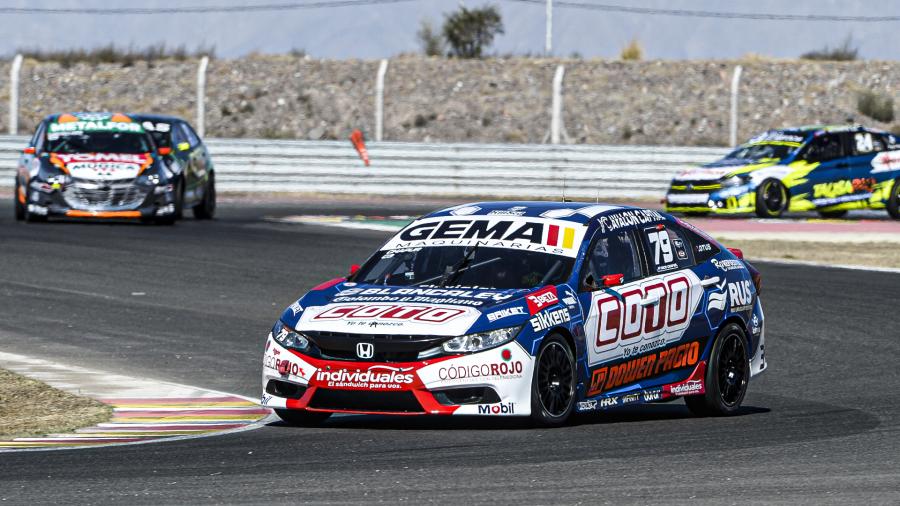 Facundo Chapur venció en la tercera serie