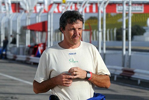 Crispín Beitía se sube a un Astra