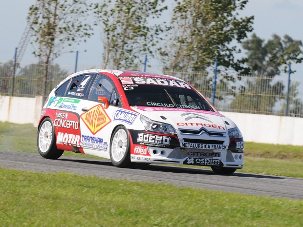 Rossi también se postula
