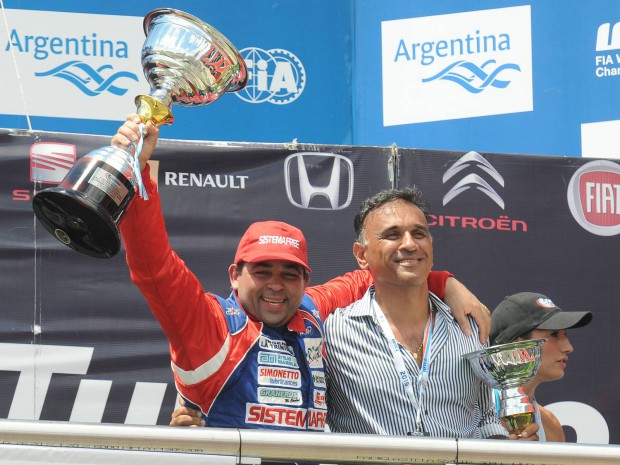 Mohamed, el tribunero