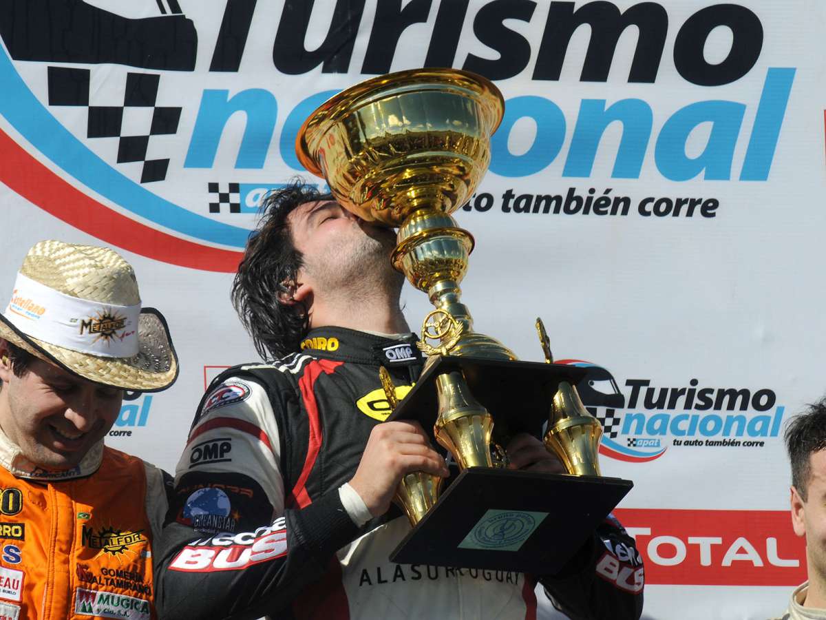 Y en la séptima carrera, ganó