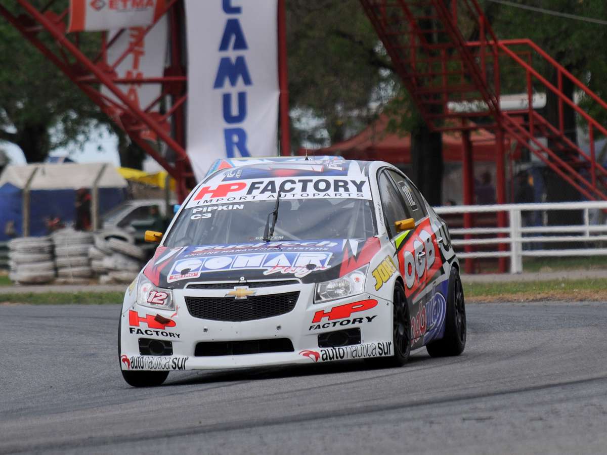 Pipkin, con velocidad y contundencia