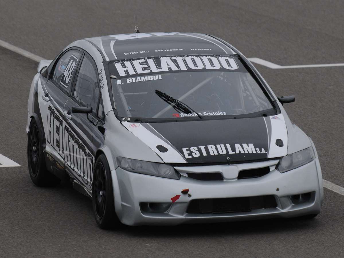 Stambul, nuevamente en competencia