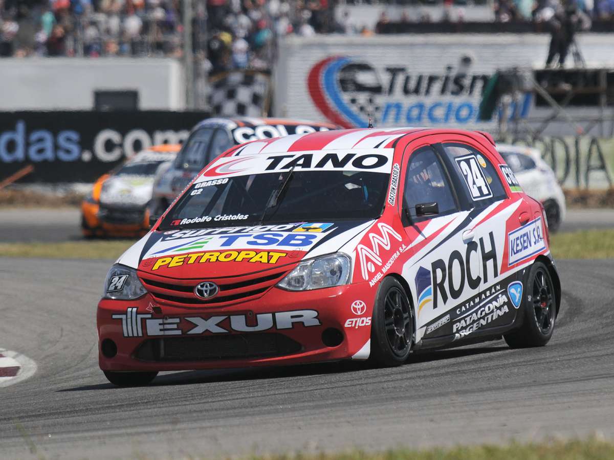 Grasso y el primer podio del Toyota Etios