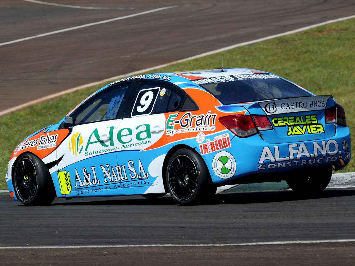 Teti, adelante en Posadas