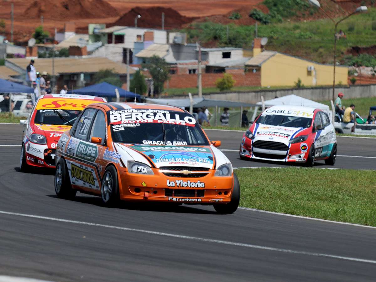 Tomas Bergallo revalidó la pole