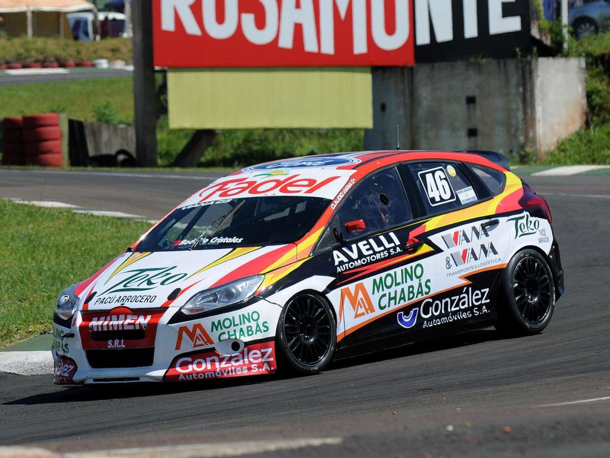 Claudio Viana, destacado entre los locales