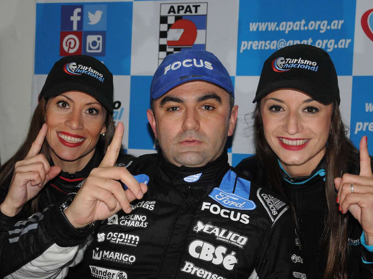 Esteban Tuero anunció su retiro del automovilismo