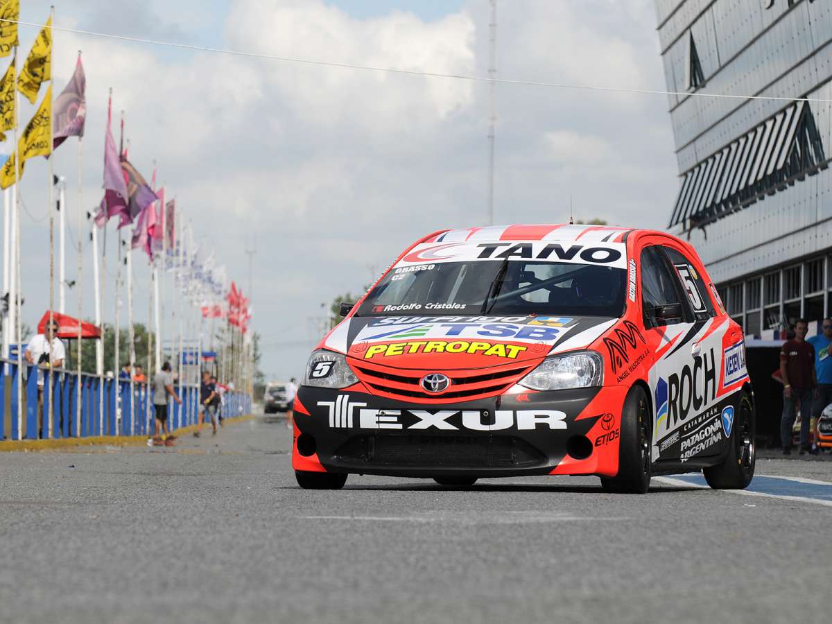 Una vuelta para la pole position