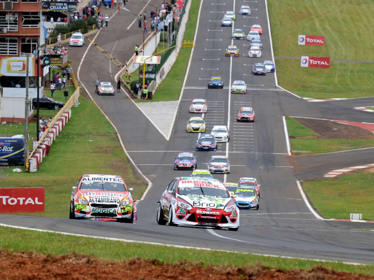 Presentación oficial en Posadas