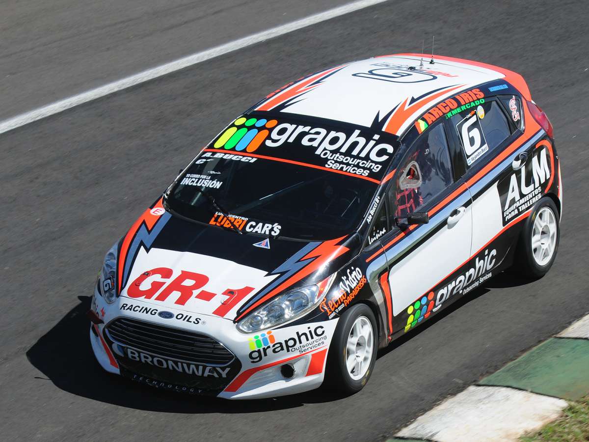 Pole de Alejandro Bucci