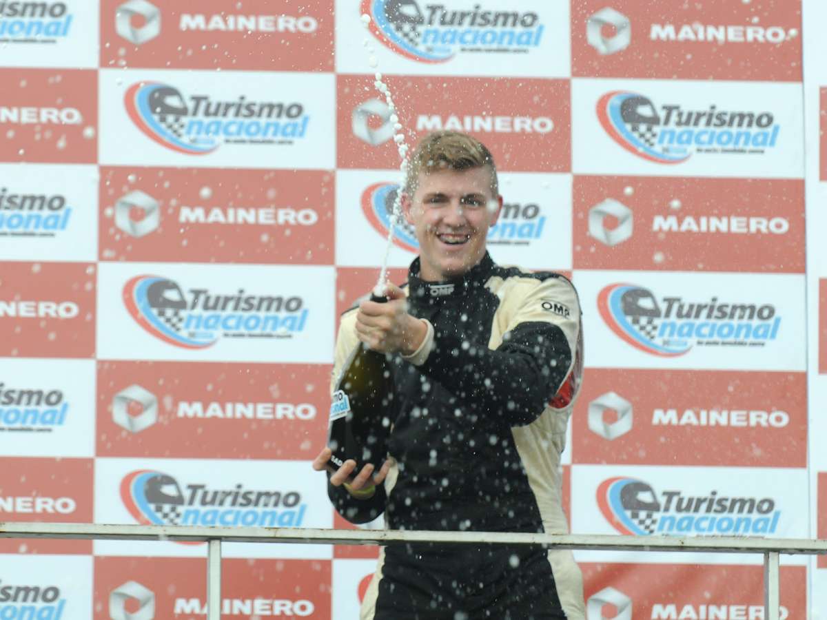 Matías Menvielle debuta como ganador