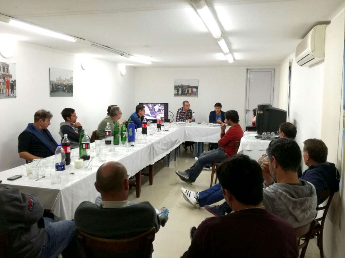 Reunión en APAT