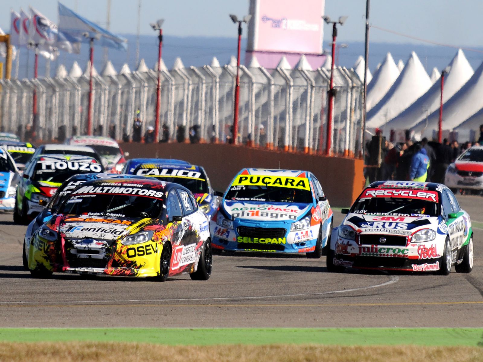 Anexo a Reglamento Técnico de Clase Tres