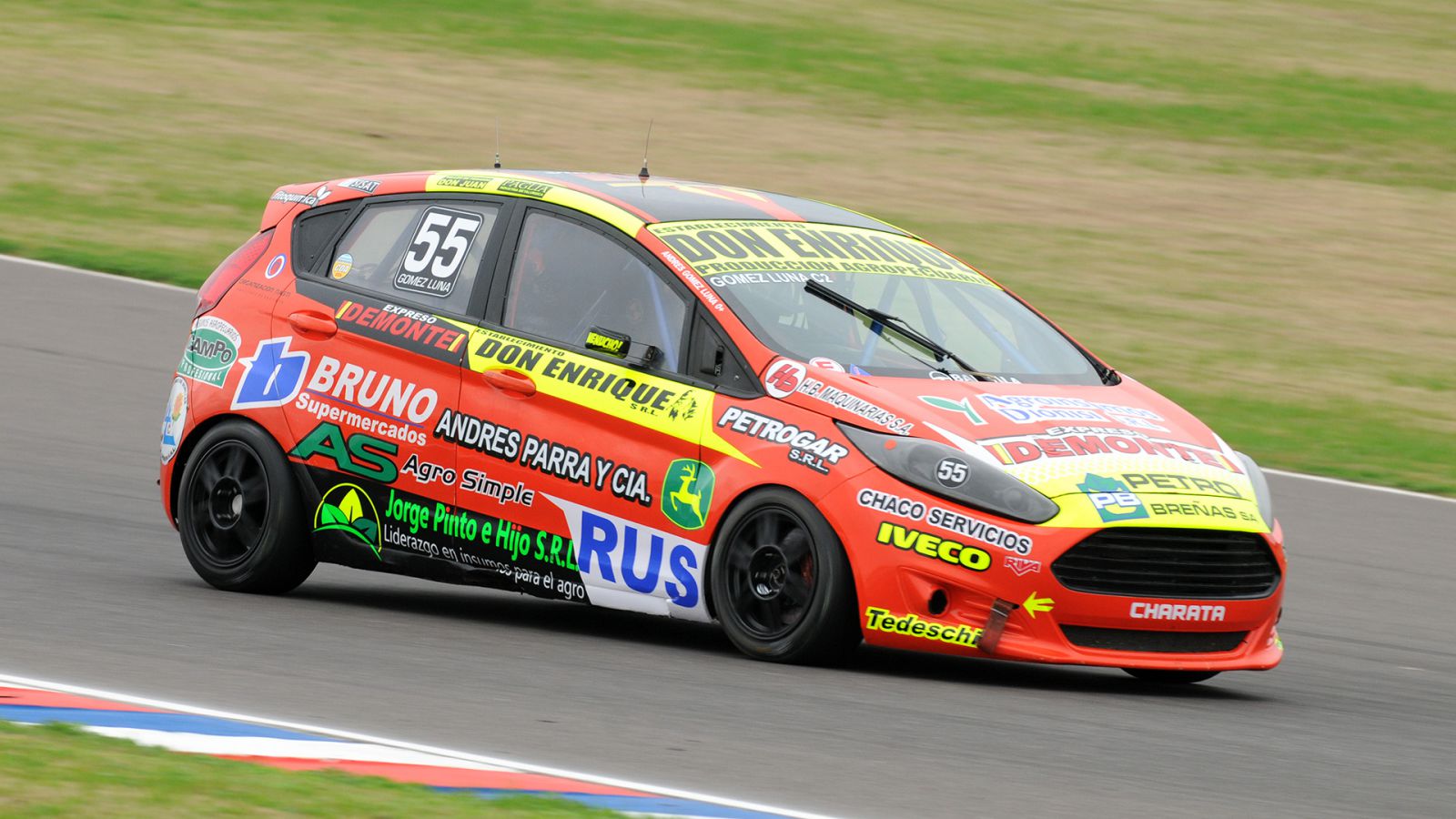 Andrés Gómez Luna, tras siete carreras