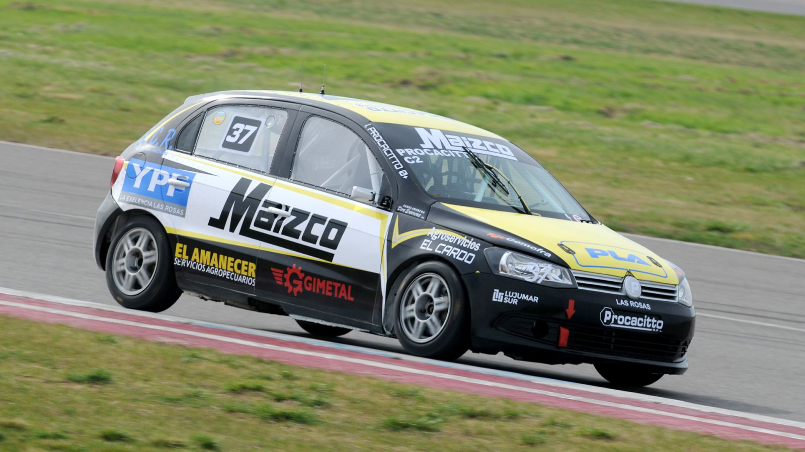 Procacitto Racing debutó en Clase 2