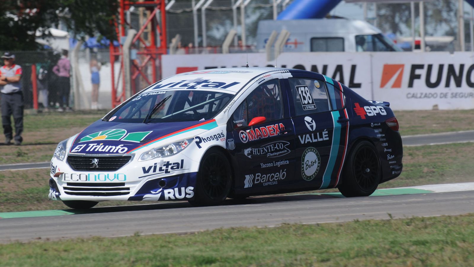 El leon de la pole position