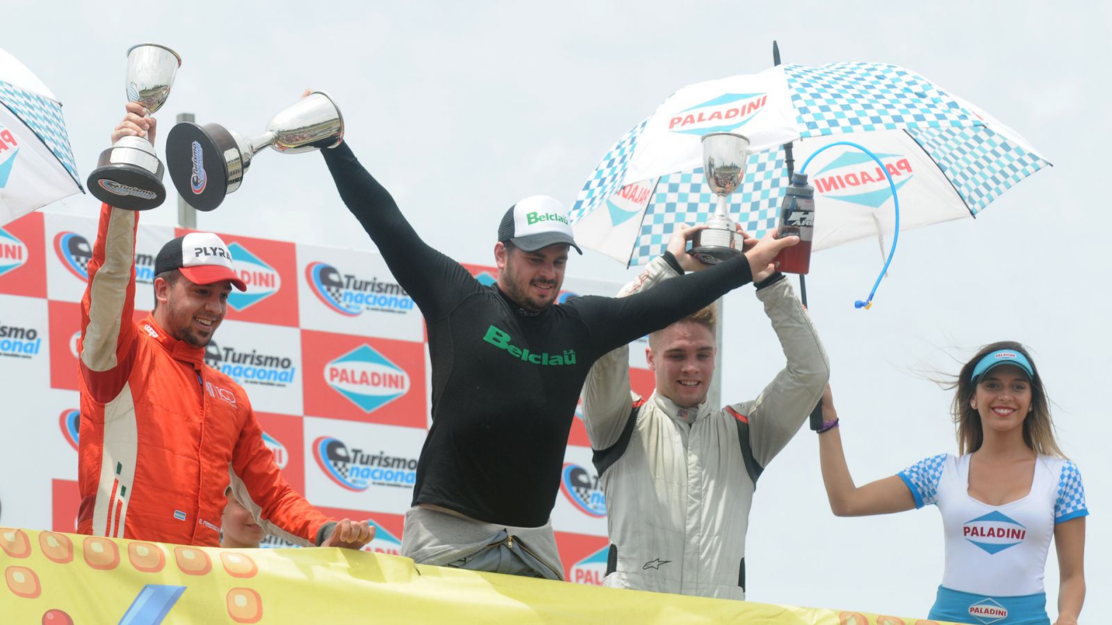 Agustín Herrera, por tercera vez