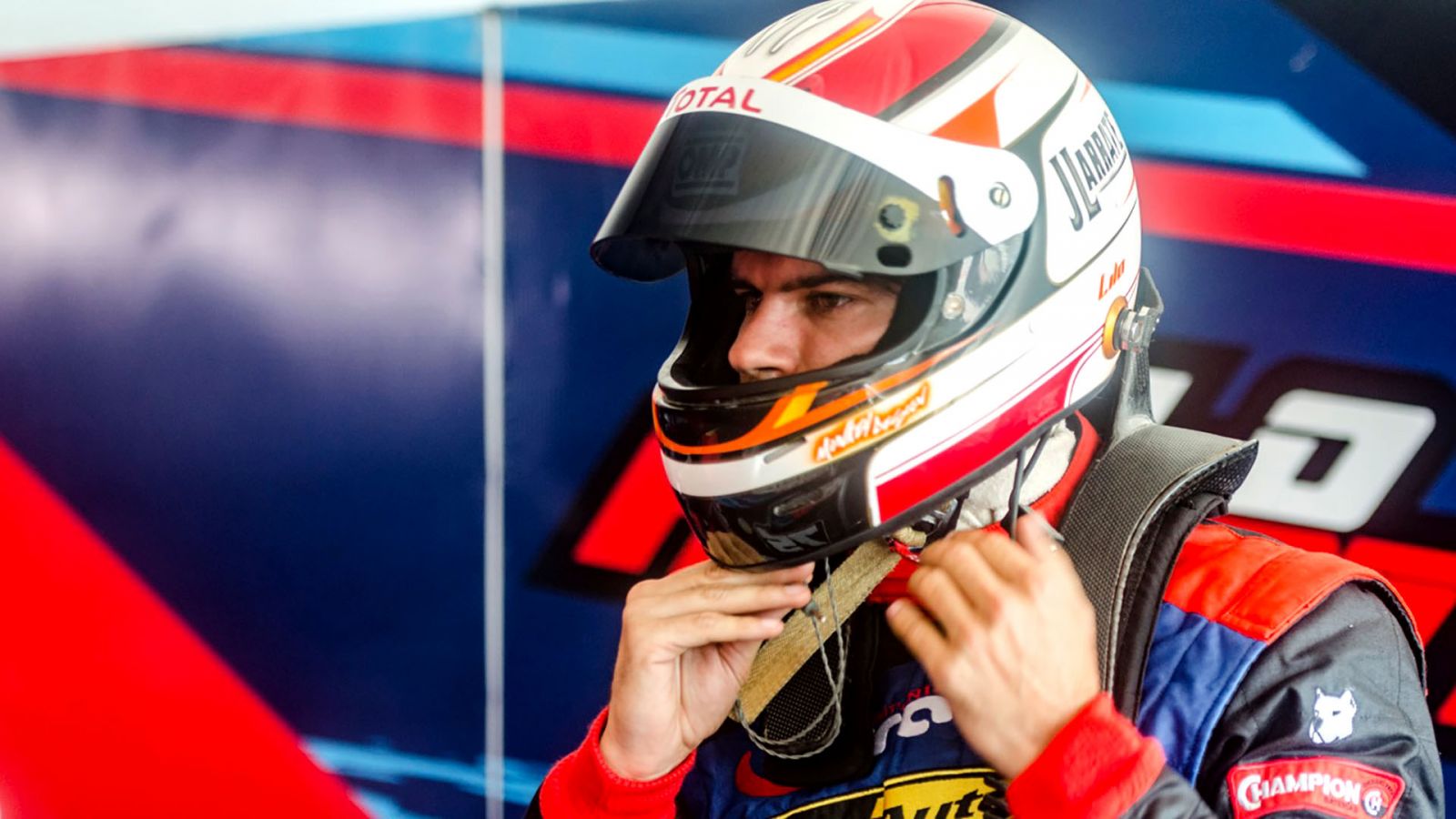 José Luís Arrate se renueva