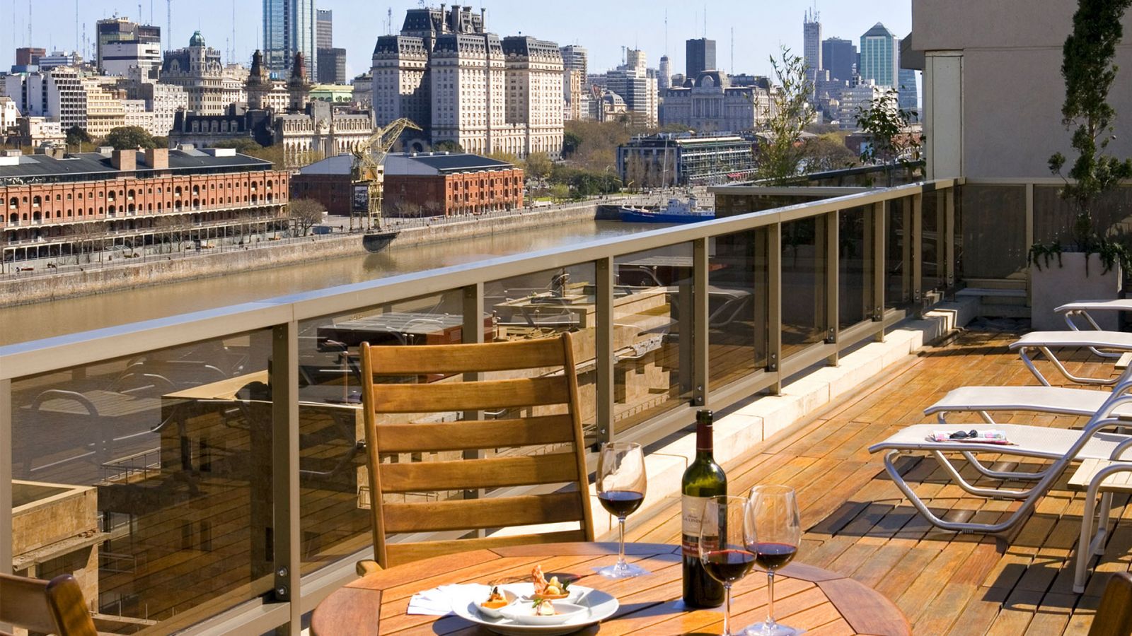 Hotel Madero, confort en el #TNenBSAS