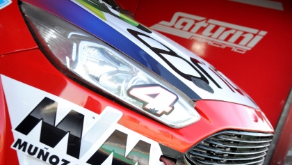 En varios frentes, Saturni Racing