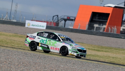 Mariano Pernia gana la primera serie