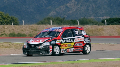 Renzo Blotta dominó en el inicio