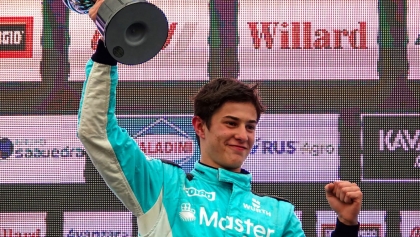 Figgo Bessone se destaca en la Copa Abarth Argentina