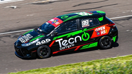 Bautista Damiani sigue al frente