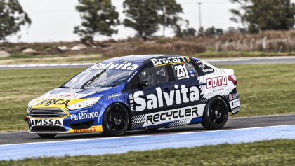 José Manuel Urcera lideró el primer entrenamiento