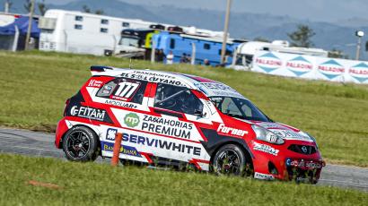 Tomas Vitar, líder por primera vez