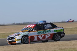 <B>Joel Borgobello se afianza