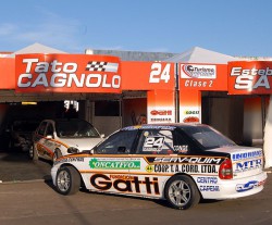 El equipo JCB Motor Sport no se relaja