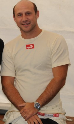 Jerónimo Teti pega el salto