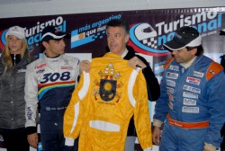 Se presentó el Buzo Papal