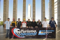 El TN homenajeó a la Bandera