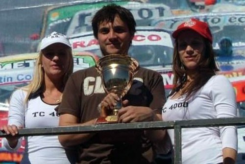 Joel Borgobello prepara su debut en C-2, con un Peugeot 206