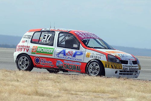 Los Clío de Penezone y Aimar listos para San Jorge